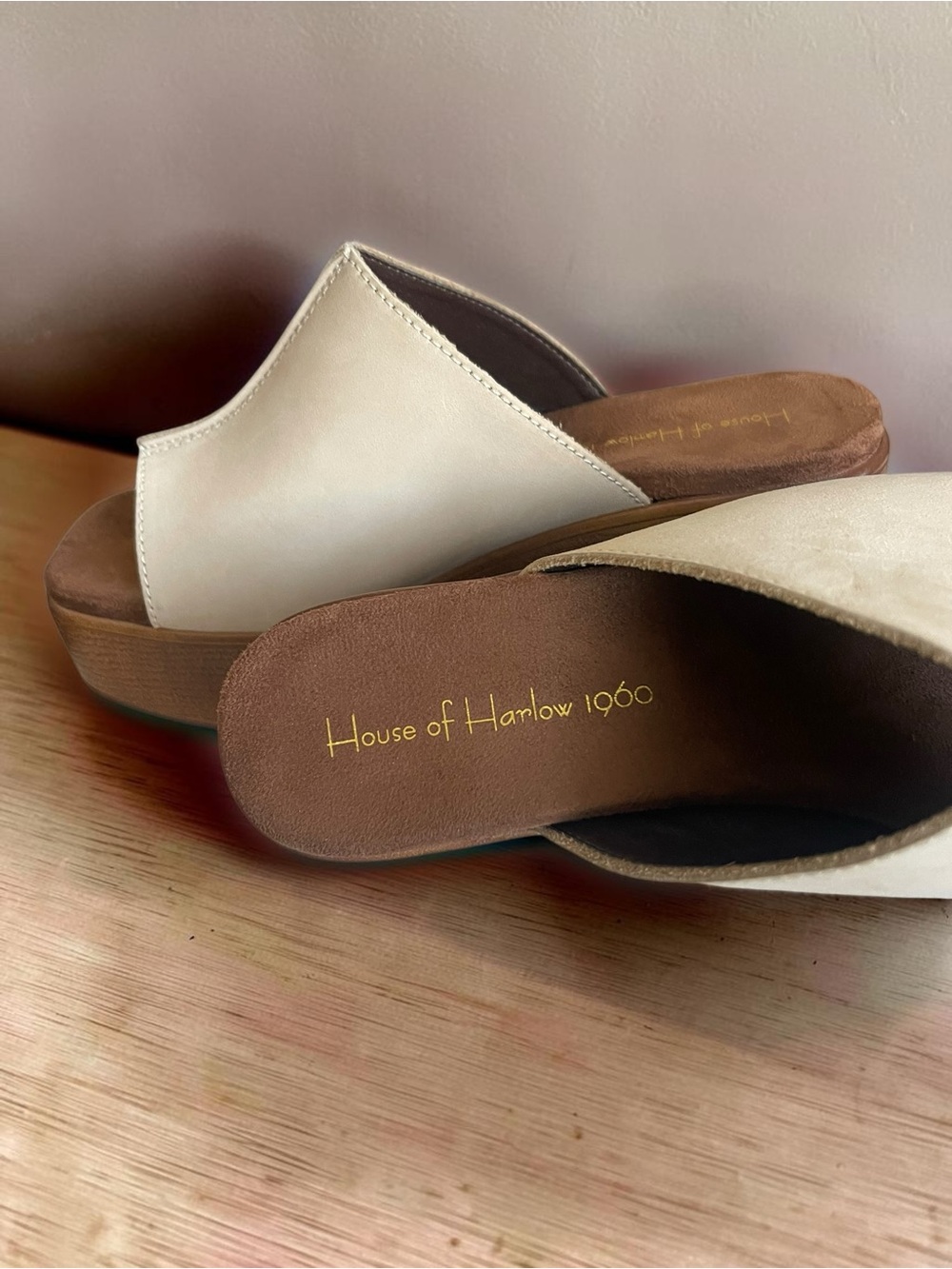 House of Harlow 1960 Ivory Griffin leather platform block heel sandals size 8 - Picture 5 of 5